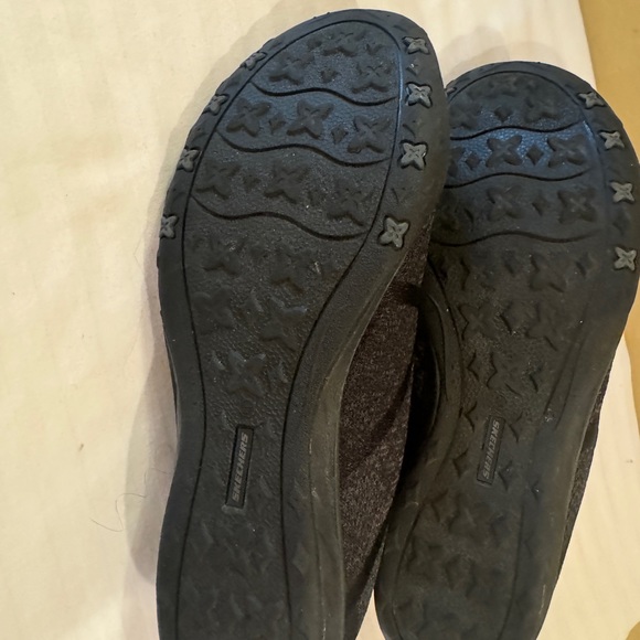 Skechers black size 9 - Picture 5 of 5